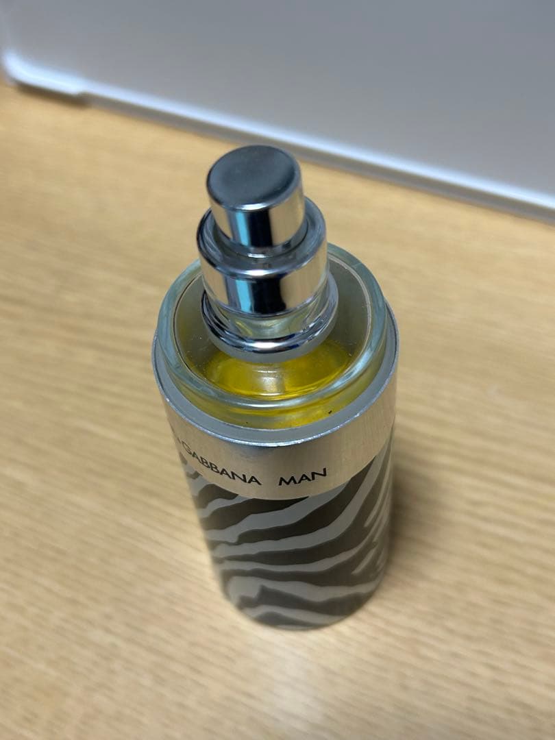 DOLCE & GABBANA MAN ゼブラ柄香水