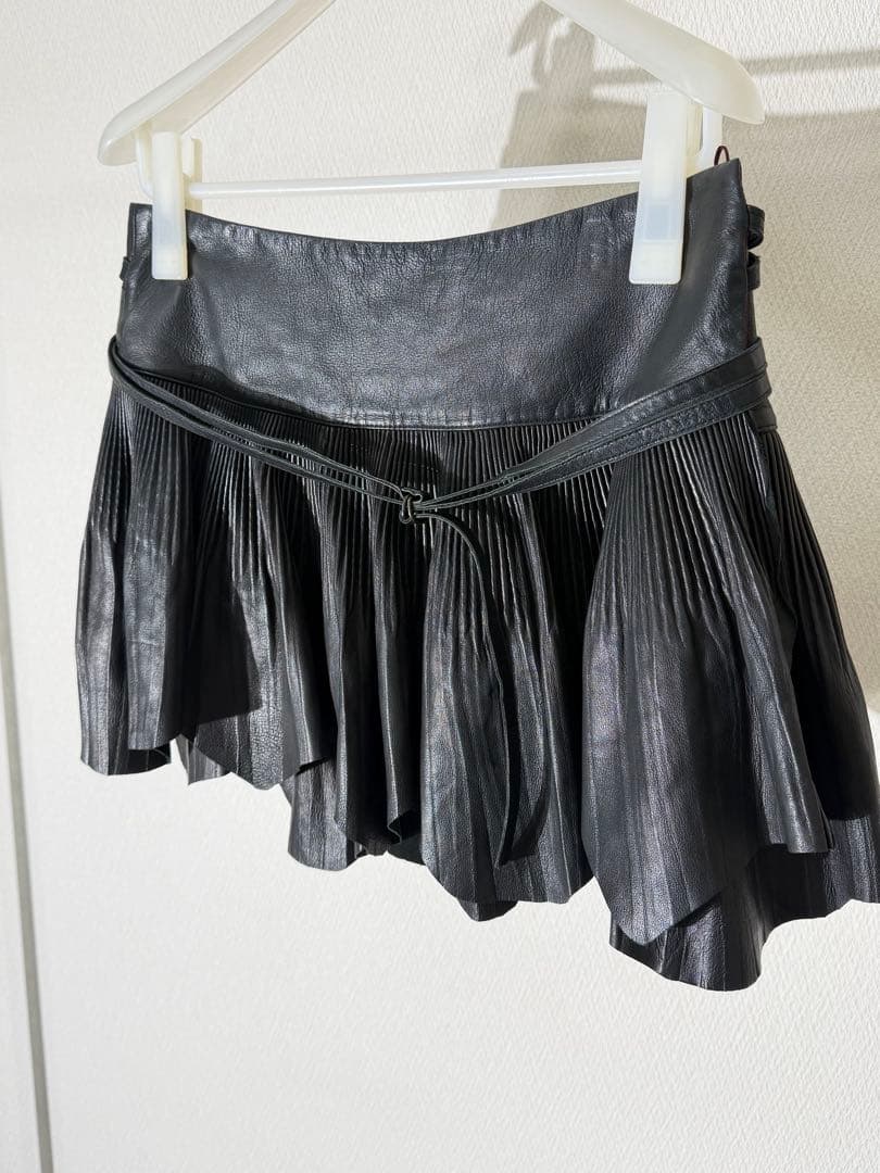 ジャンポールゴルチェ プリーツレザー巻きスカート