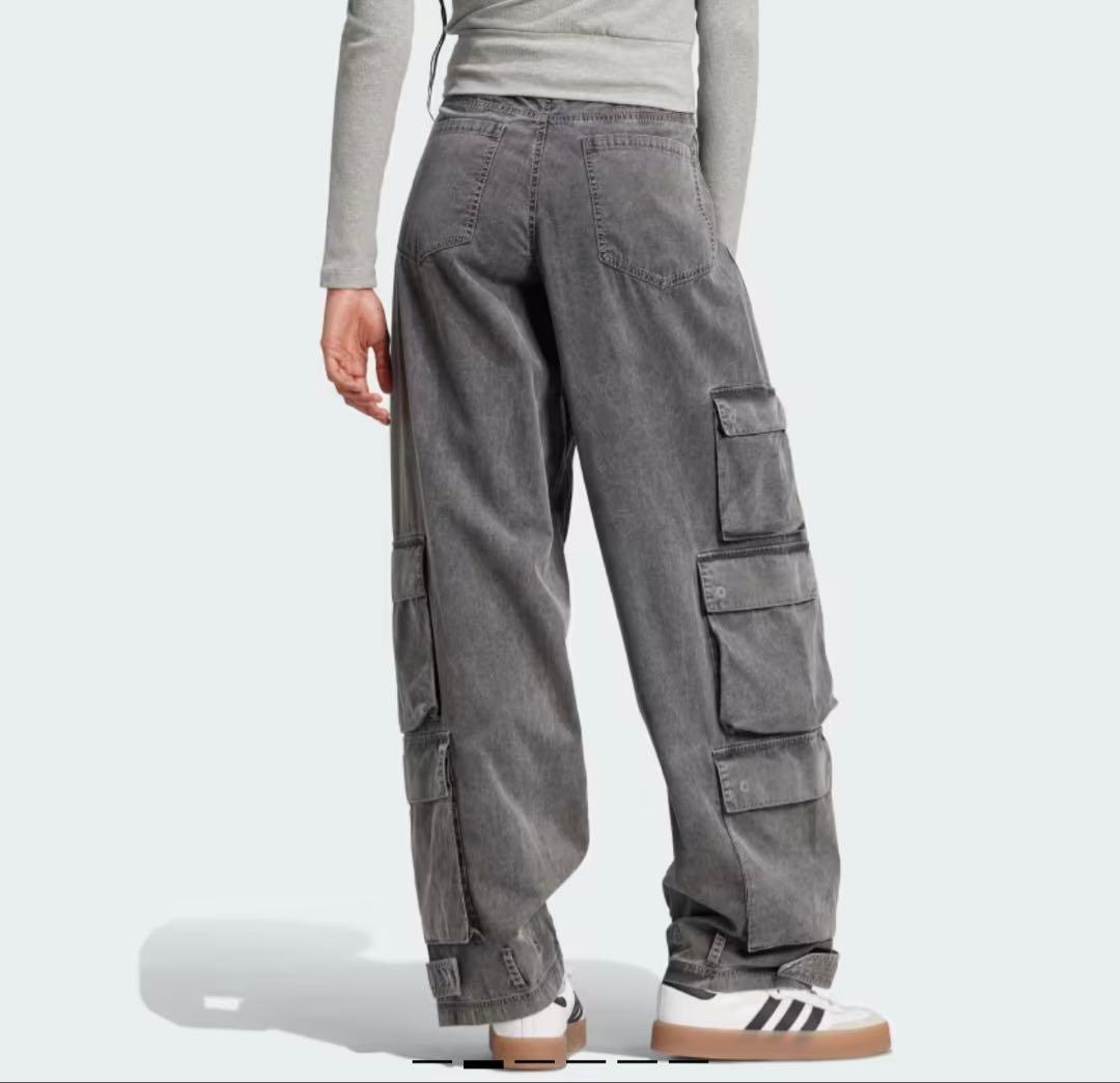 アディダス カーゴパンツ グレー