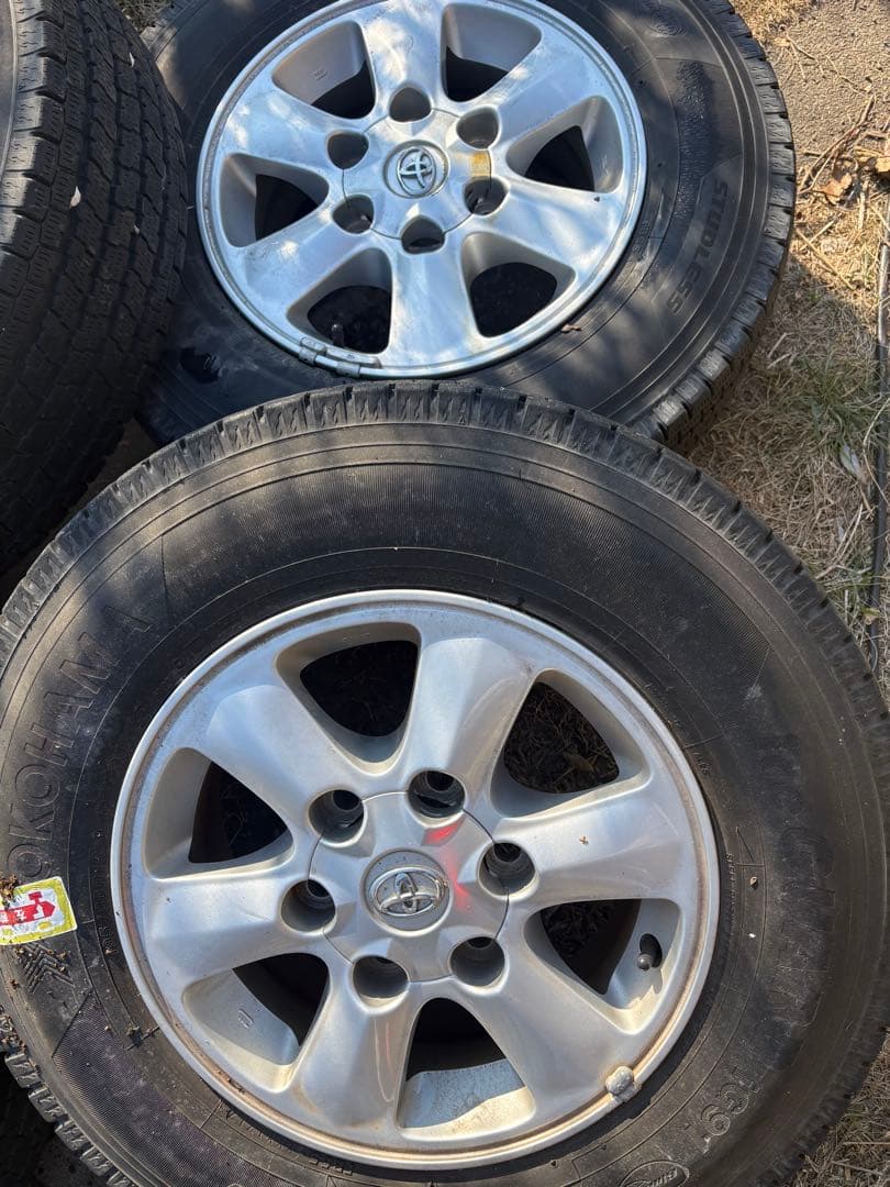 トヨタ 15インチ スタッドレスタイヤホイールセット ヨコハマ