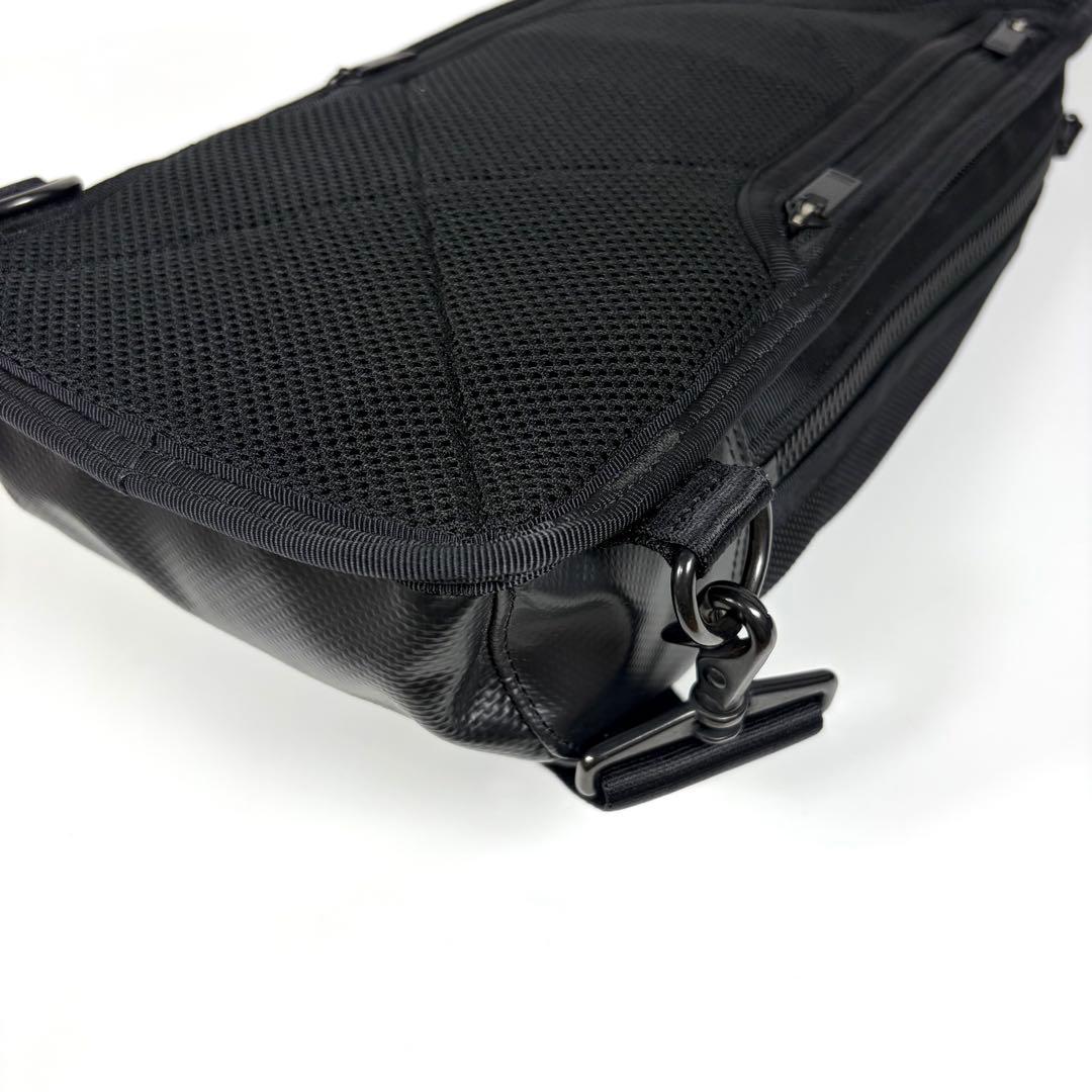 【美品】PORTER HEAT ポーター ヒート スリングショルダーバッグ