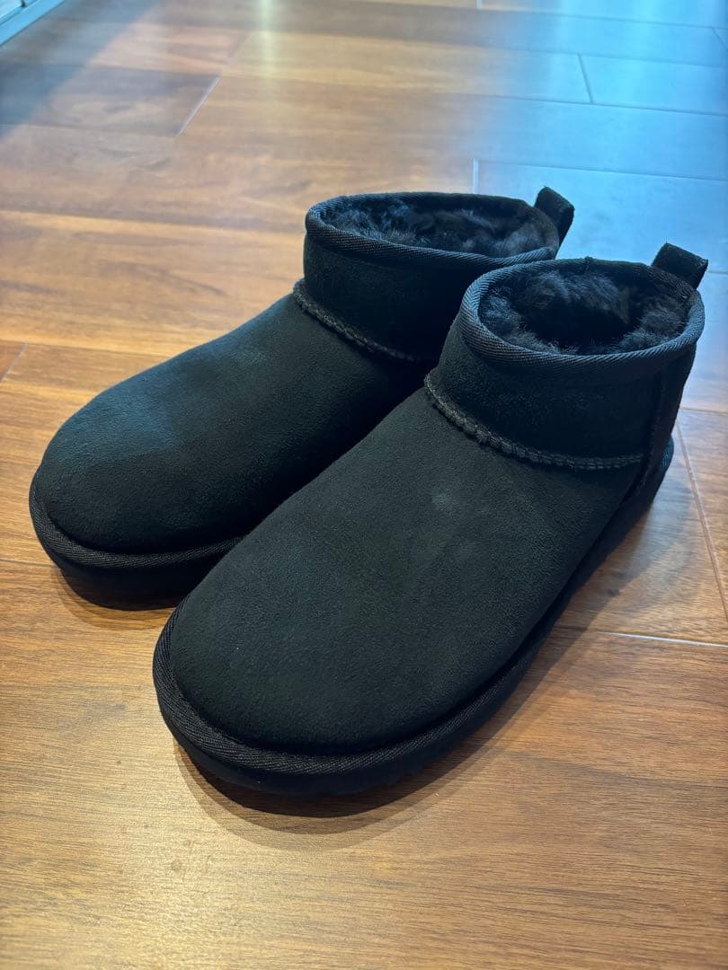 UGG クラシック ウルトラ ミニ