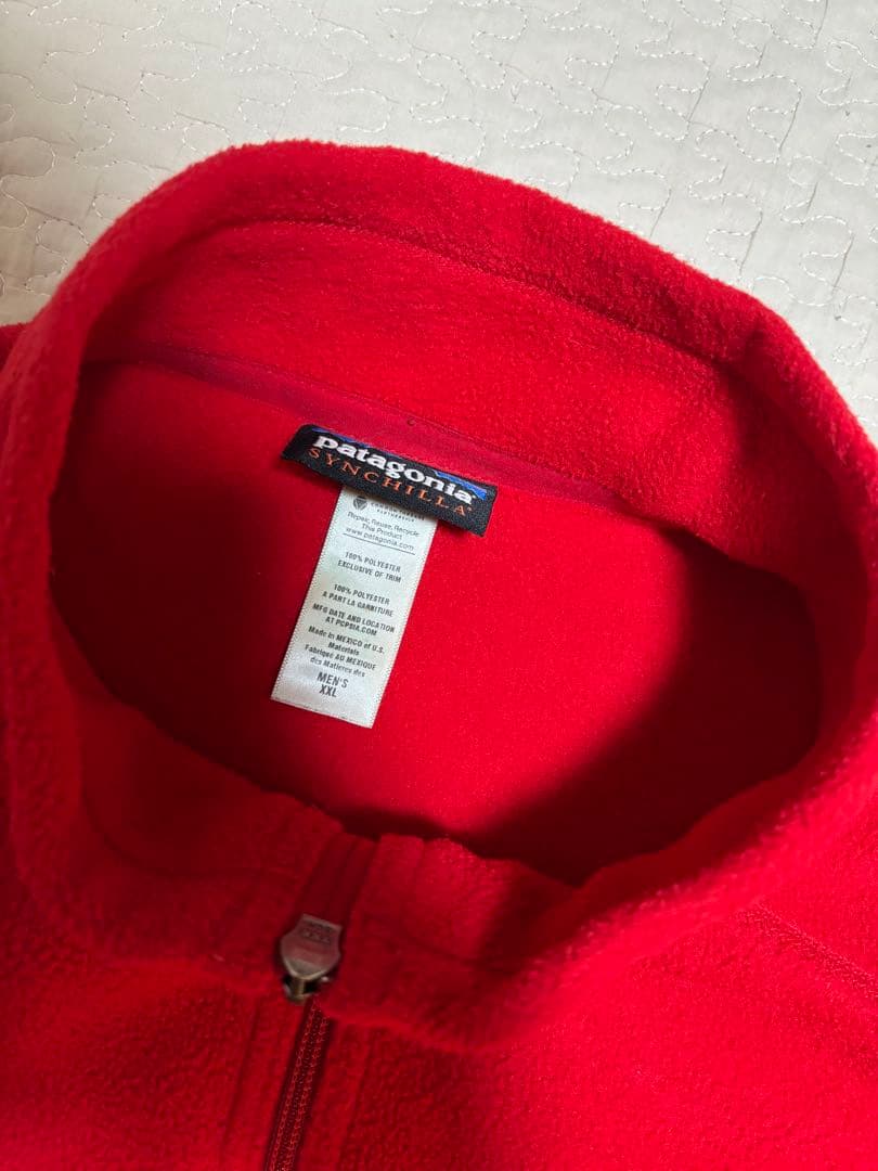 patagonia シンチラベスト レッド