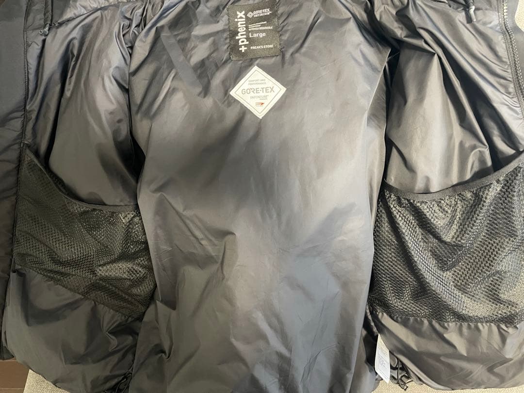 +phenix GORE-TEX INFINIUMダウン　ブラック
