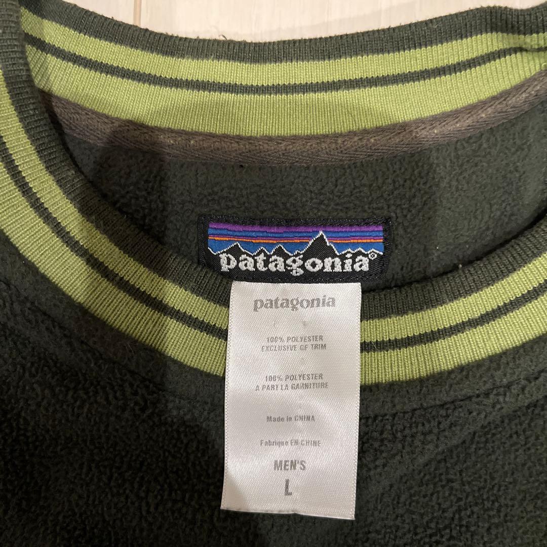 patagonia リズム　 ダークグリーン