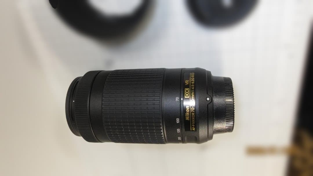 Nikon AF-P DX VR 70-300mm ズームレンズ・極上品