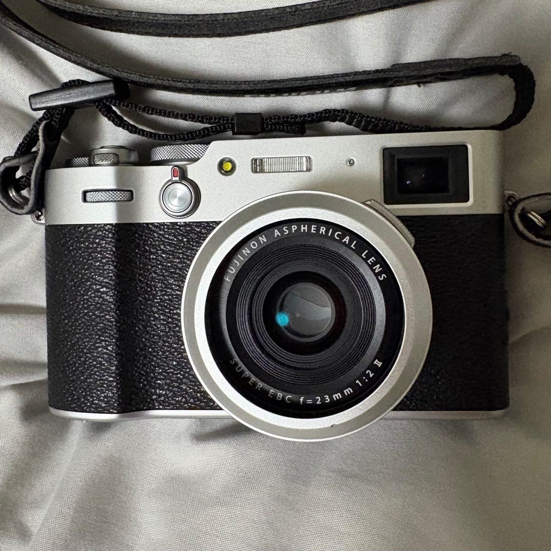 デジタルカメラ FUJIFILM x100v