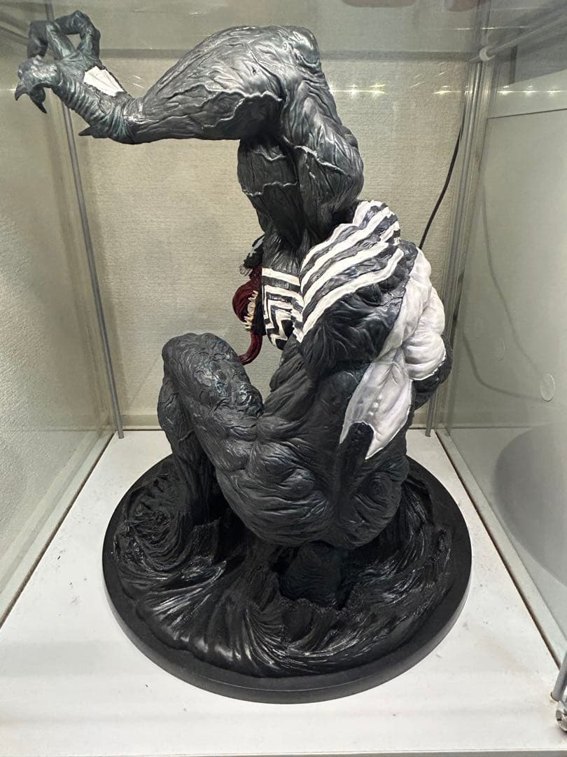 ソフビナル　ヴェノム　フィギュア