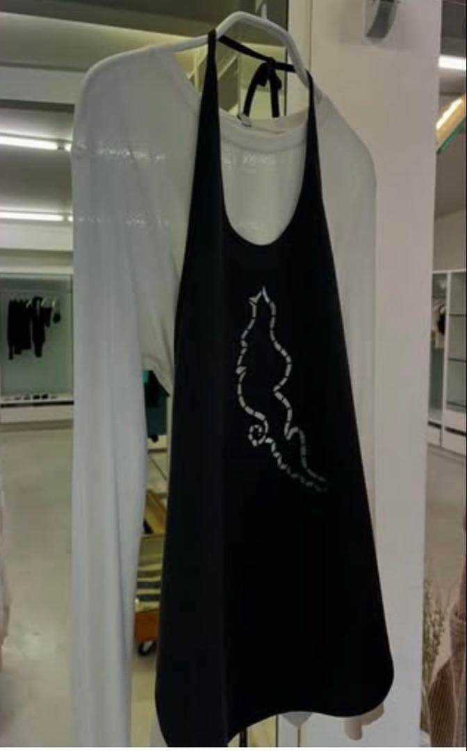 トップス baserange