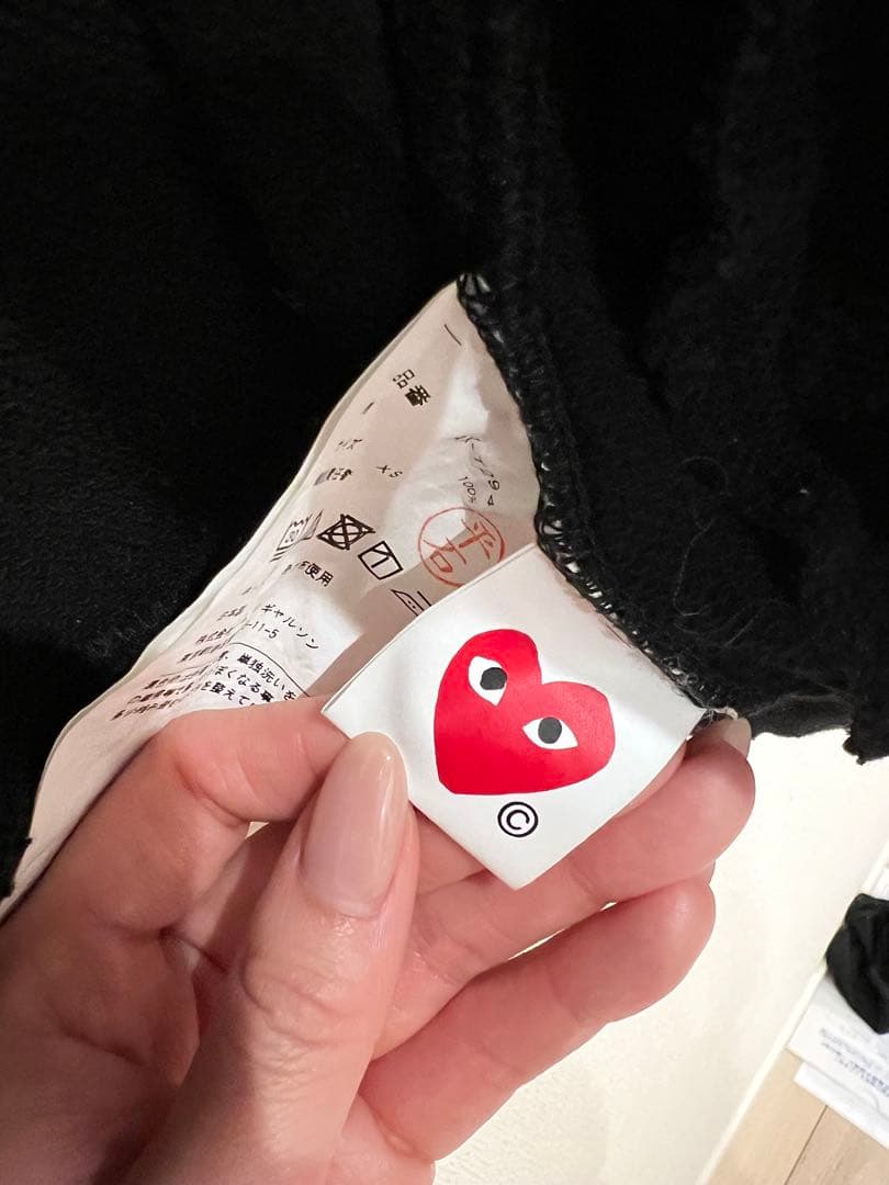 プレイ・コムデギャルソン　ダブルレッドハートジップアップフーディー