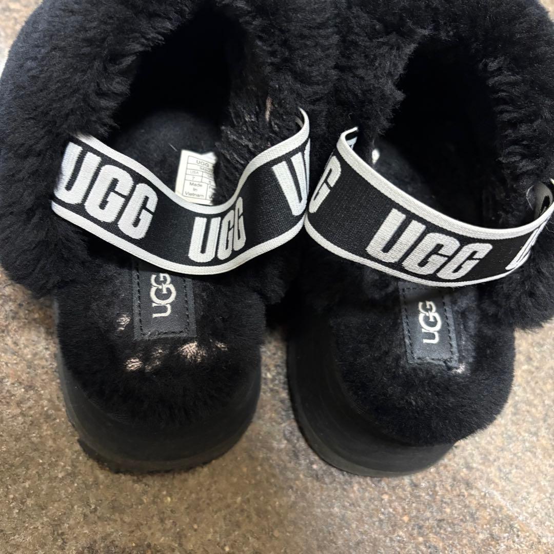 uggサンダル
