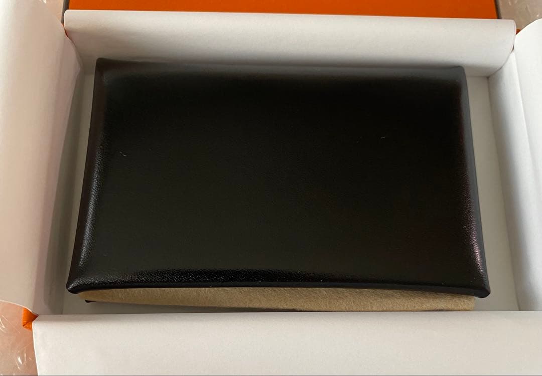 エルメス　カードケース　カルヴィ　名刺入れ　黒　ボックスカーフ　W刻印 新品本物