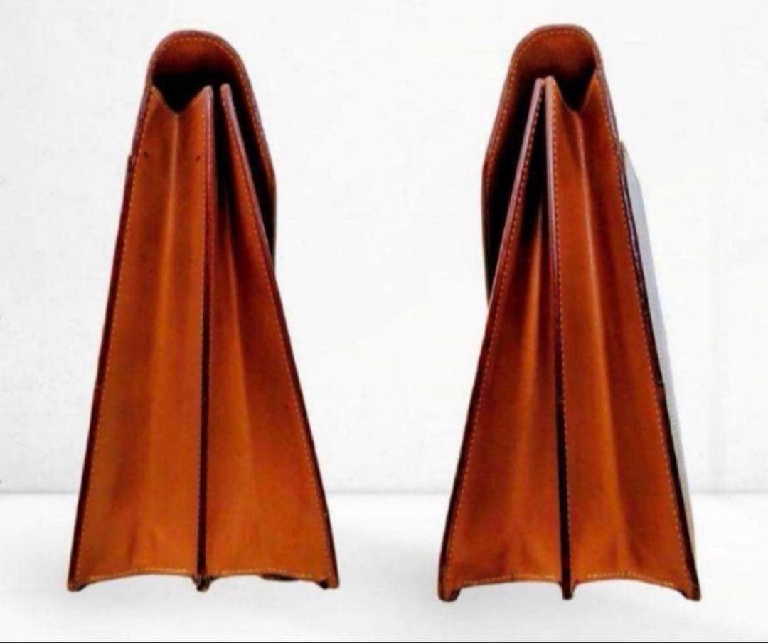 【LOUIS VUITTON】 エピ　セルヴィエットコンセイエ　ビジネスバッグ