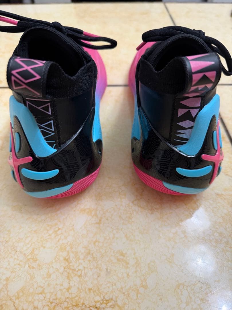 美品【LI-NING】 way of wade11マイアミ25.5cm 箱あり