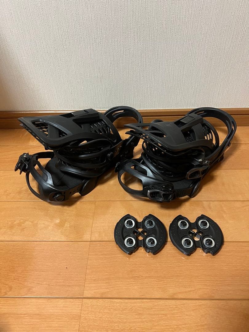 BURTON バートン ジェネシス　ビンディング ブラック Mサイズ