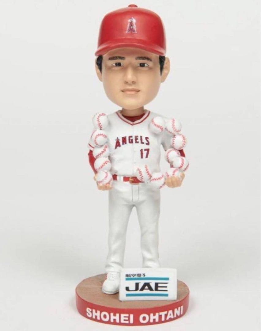 大谷翔平×マイク・トラウト ブランケット& BOBBLEHEAD