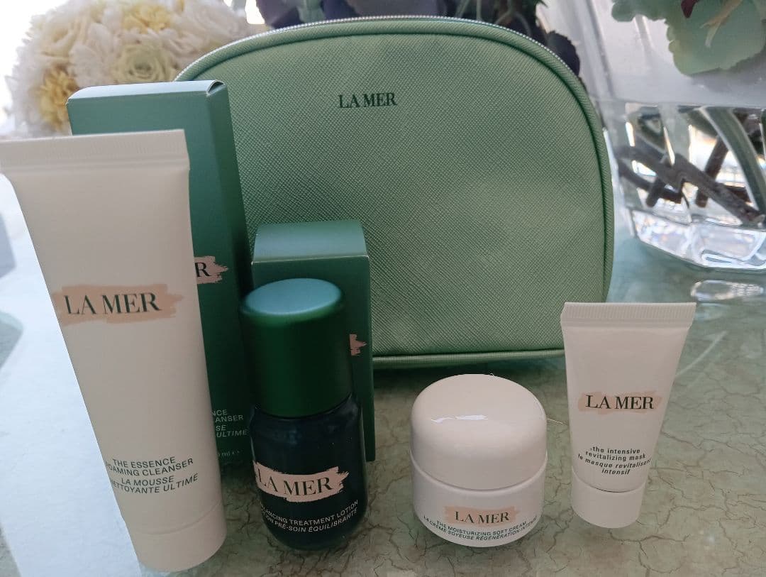 ラ・メール　LAMER ポーチ　4点セット　トラベル　限定　化粧水　クリーム