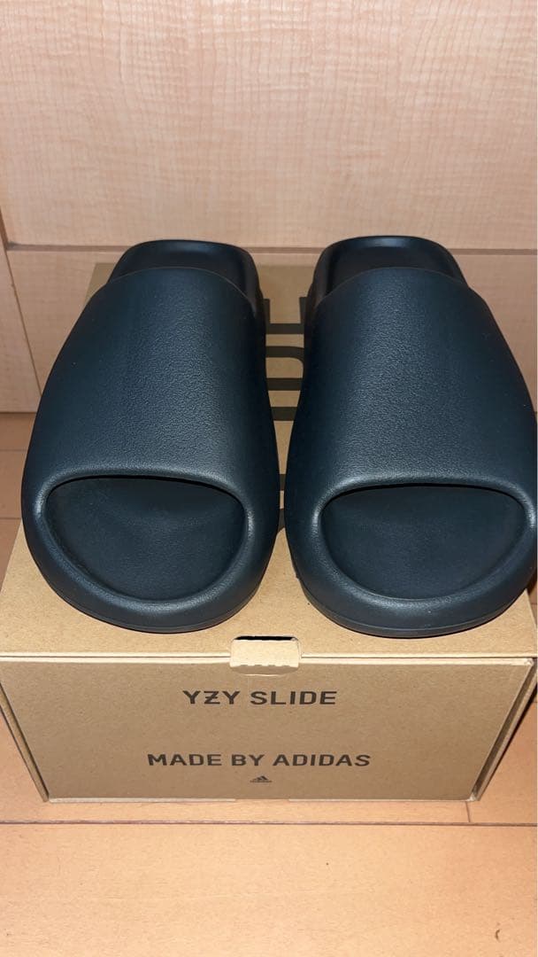 【新品】 adidas YEEZY Slide Dark Onyx