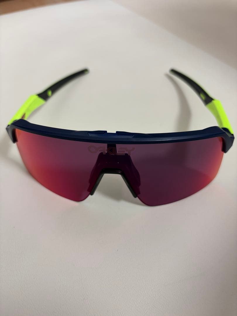 オークリーサングラス　スートロライト　アジアンフィット　プリズム