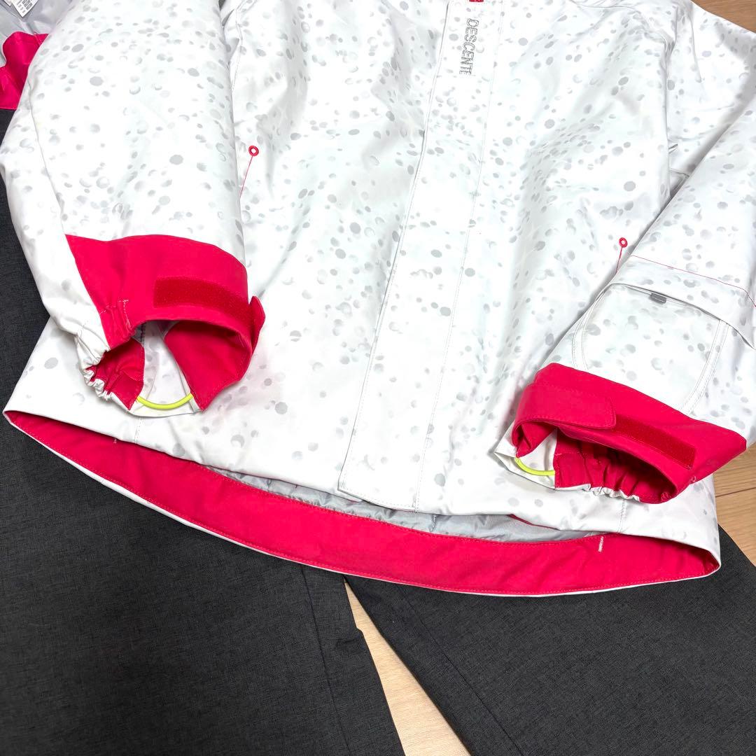 【極美品】デサント　スキーウェア キッズ　150cm 白　ホワイト　総柄