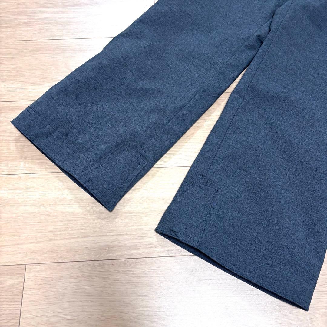 【極美品】デサント　スキーウェア キッズ　150cm 白　ホワイト　総柄