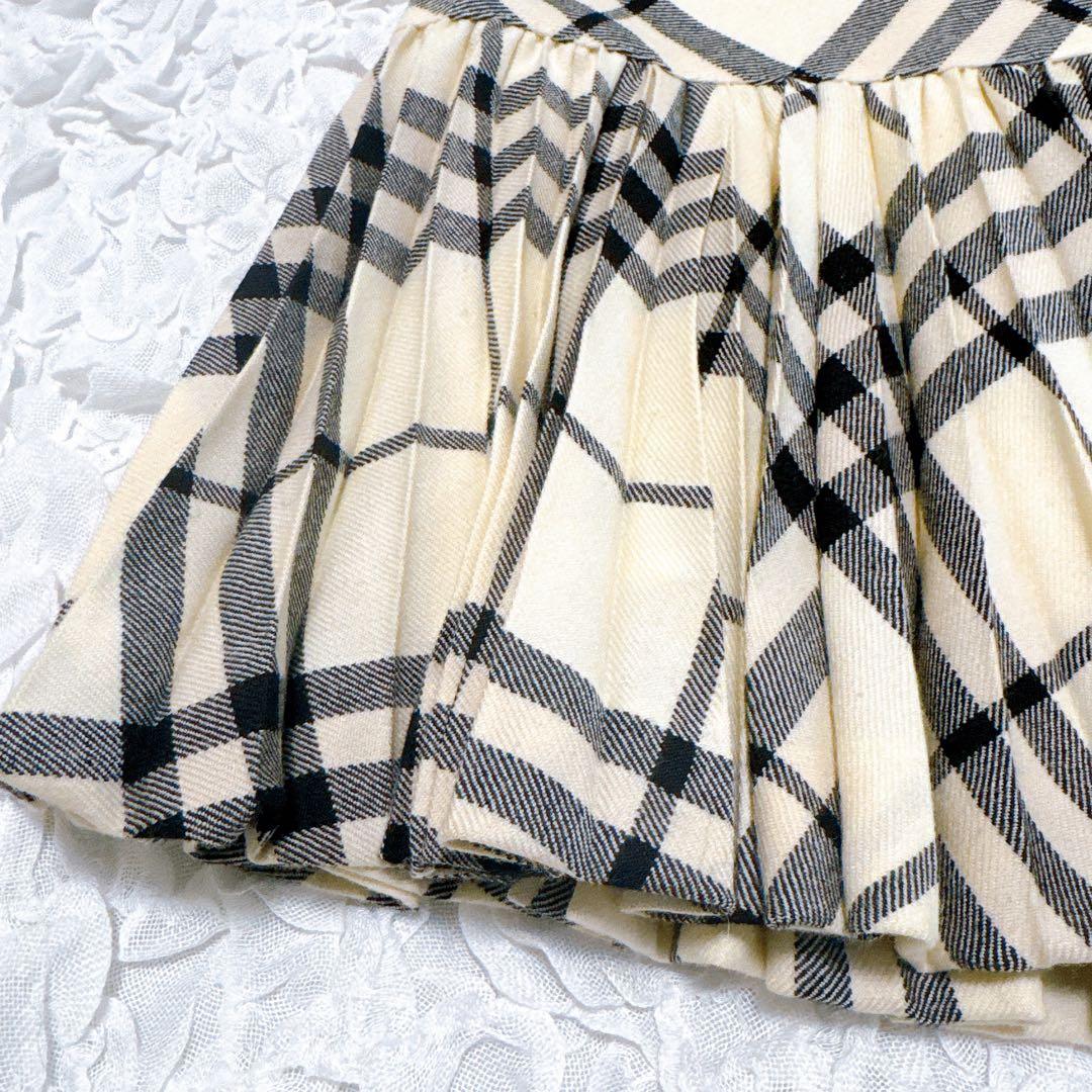 バーバリーブルーレーベル ミニスカート プリーツ　ノバチェック　ホワイト ウール