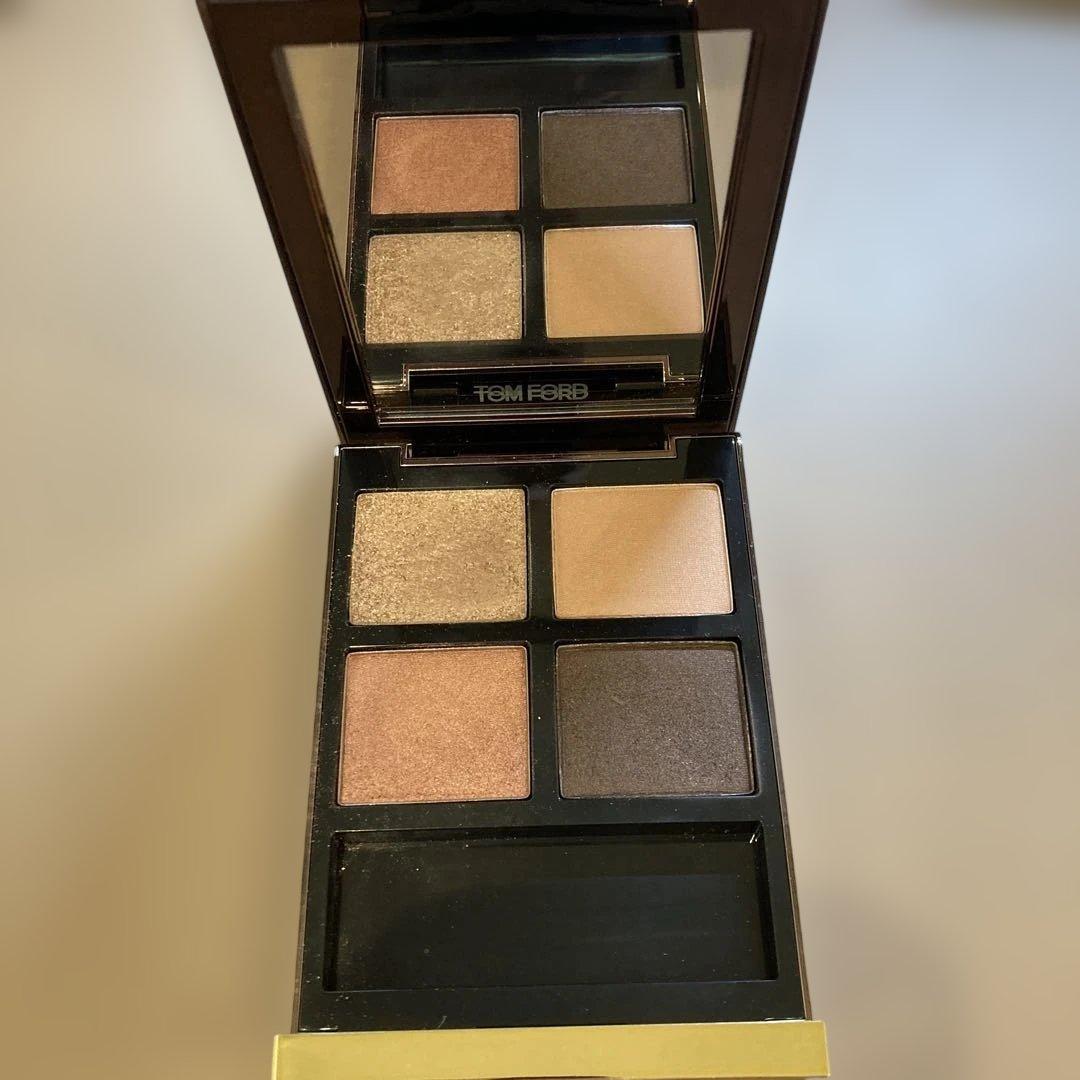 TOMFORDアイカラークアッド