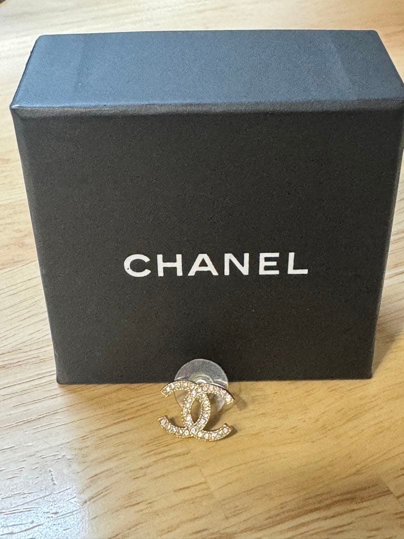 ※専用【CHANEL Cロゴピアス】ゴールド　片耳用※箱無し