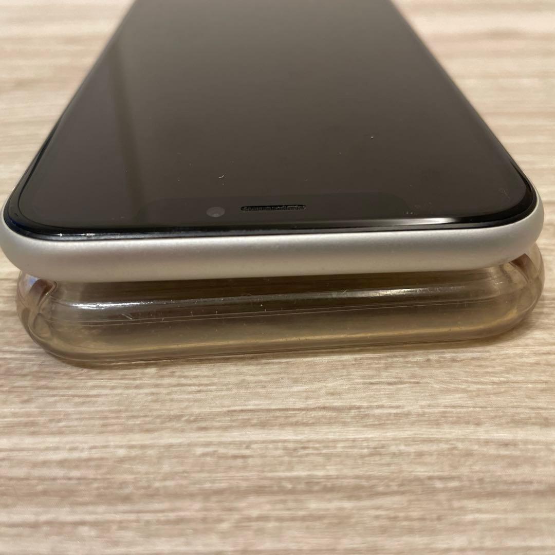 iPhone XR 64GB 本体