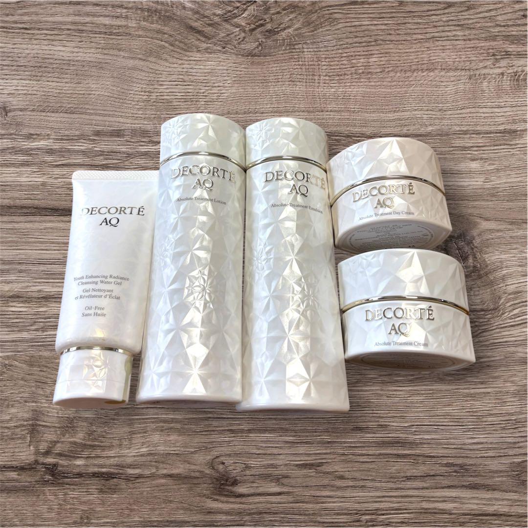 【新品】コスメデコルテ　AQラディアンスコフレⅠ　限定完売品