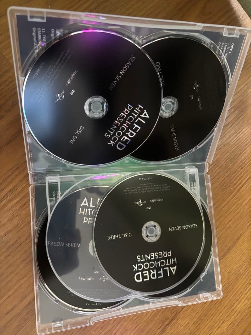 ヒッチコック劇場コンプリートDVD35枚組 中古