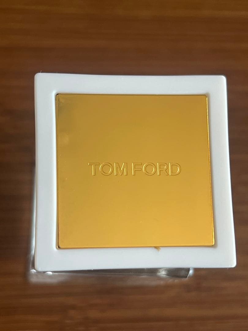 香水(女性用) TOM FORD WHITE SUEDE 50ml