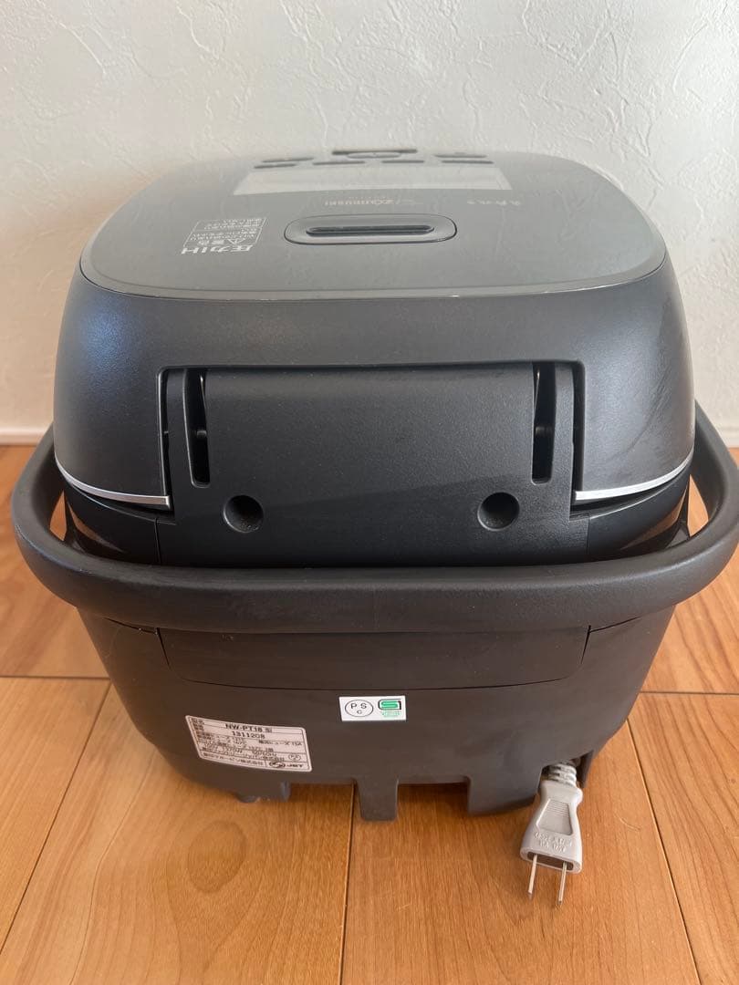 象印 炎舞炊き 圧力IH炊飯ジャーNW-PT18 1升炊き