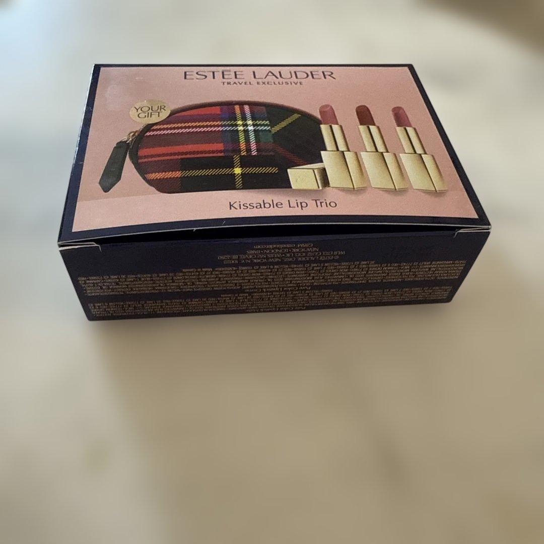 捨て色なし✨ESTEE LAUDER Kissable Lip Trio