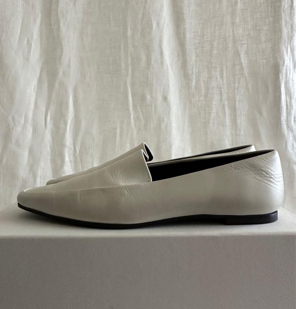 THE ROW ミニマルローファー