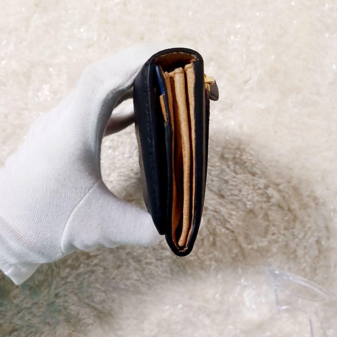 ✨ユリ　リリー✨　プラダ　PRADA　サフィアーノ　長財布　ブラック