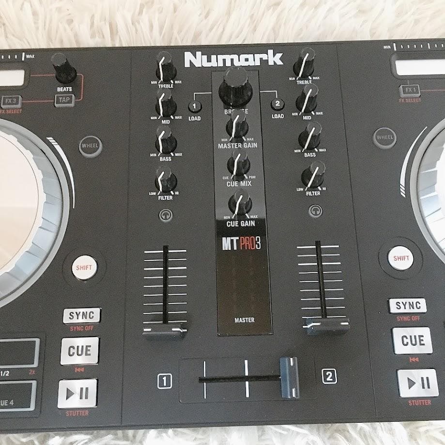 NUMARK MIXTRACK PRO 3 SERATO DJコントローラー