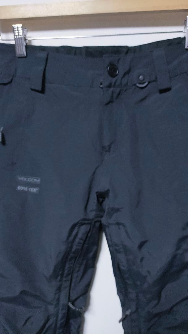 【 VOLCOM ボルコム】 スノーボードウェアパンツ ズボン ゴアテックス 黒