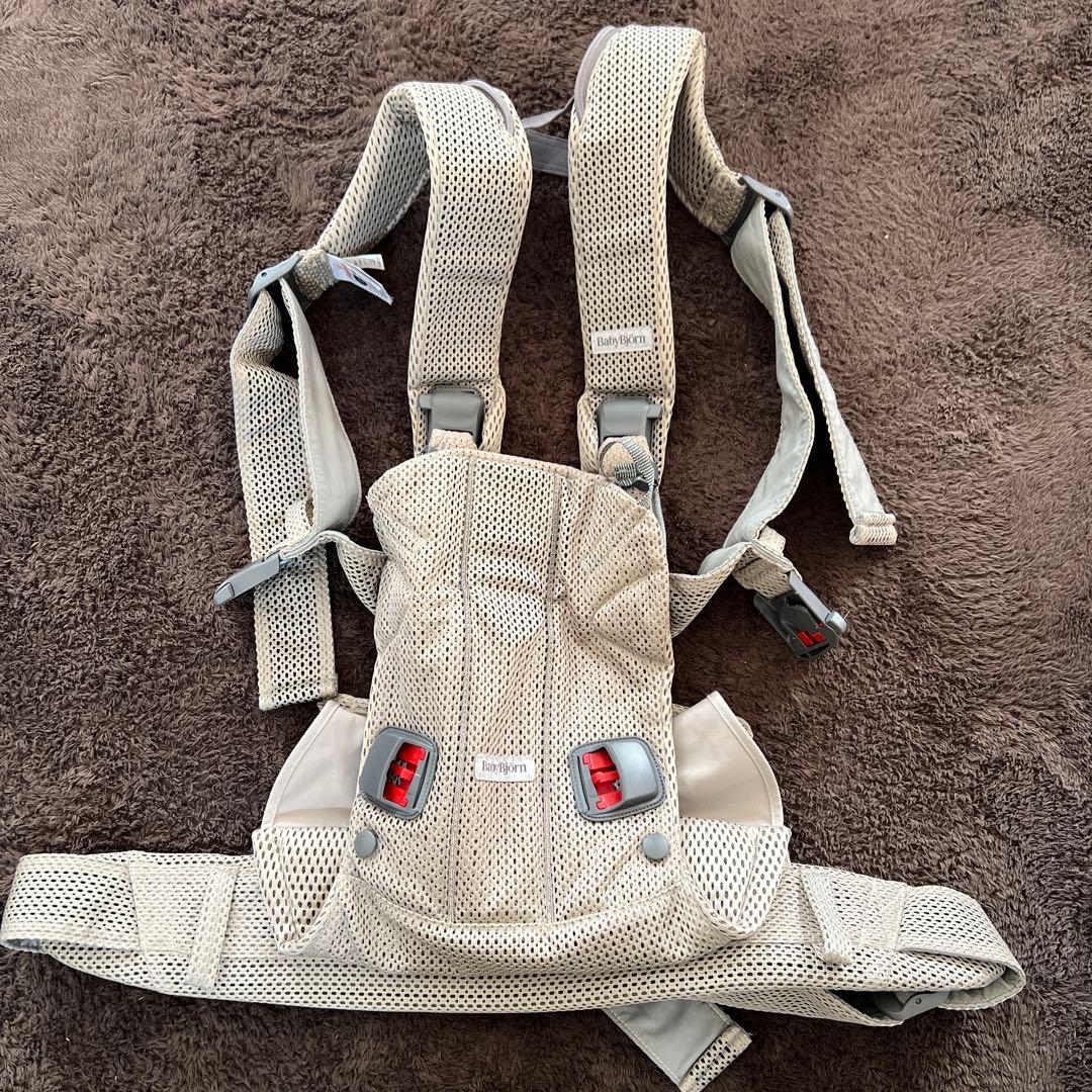 BabyBjorn ベビーキャリア ONE KAI Air / グレーベージュ
