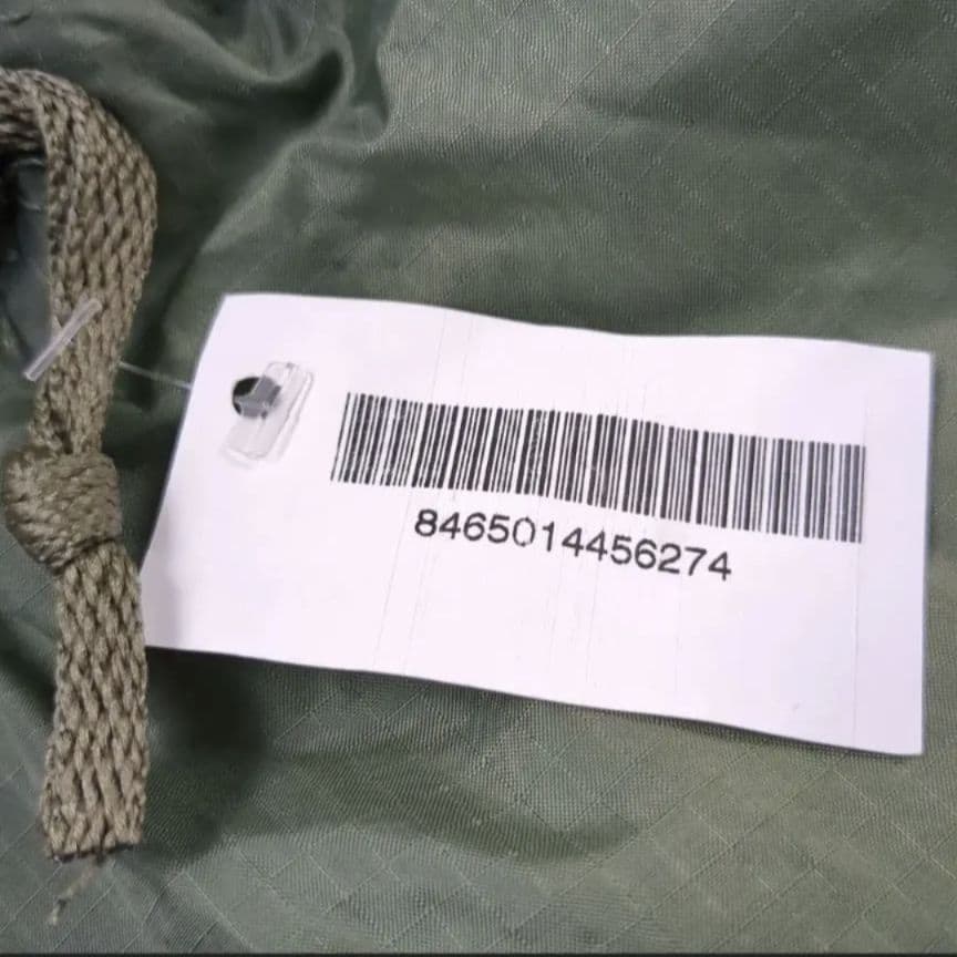 米軍実物　寝袋　シュラフ　スリーピングバッグ　ゴアテックスカバー　収納袋