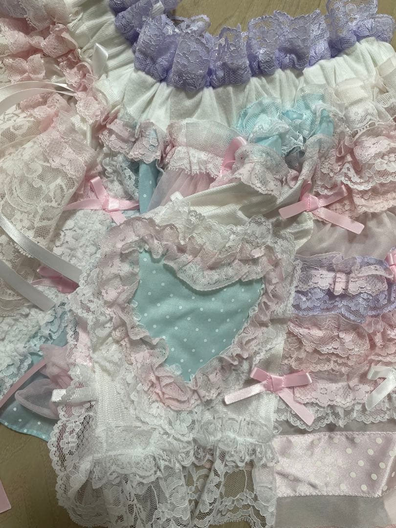 グニフニ♡ドットハートのペチスカート