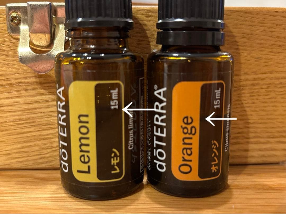 【2月末まで出品❤︎】ドテラ/アロマエッセンシャルオイル/木箱/ディフューザー/本