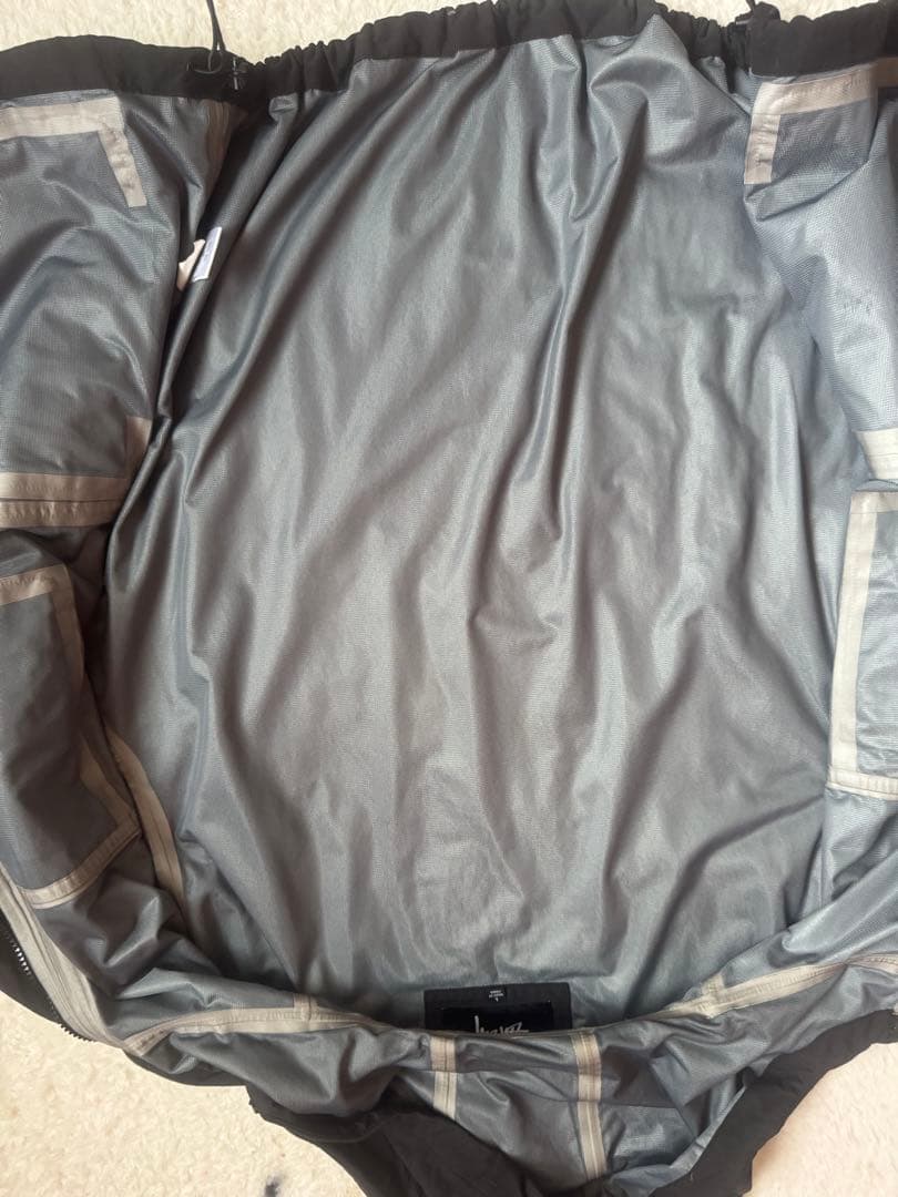 STUSSY ブラック ナイロンジャケット Lサイズ