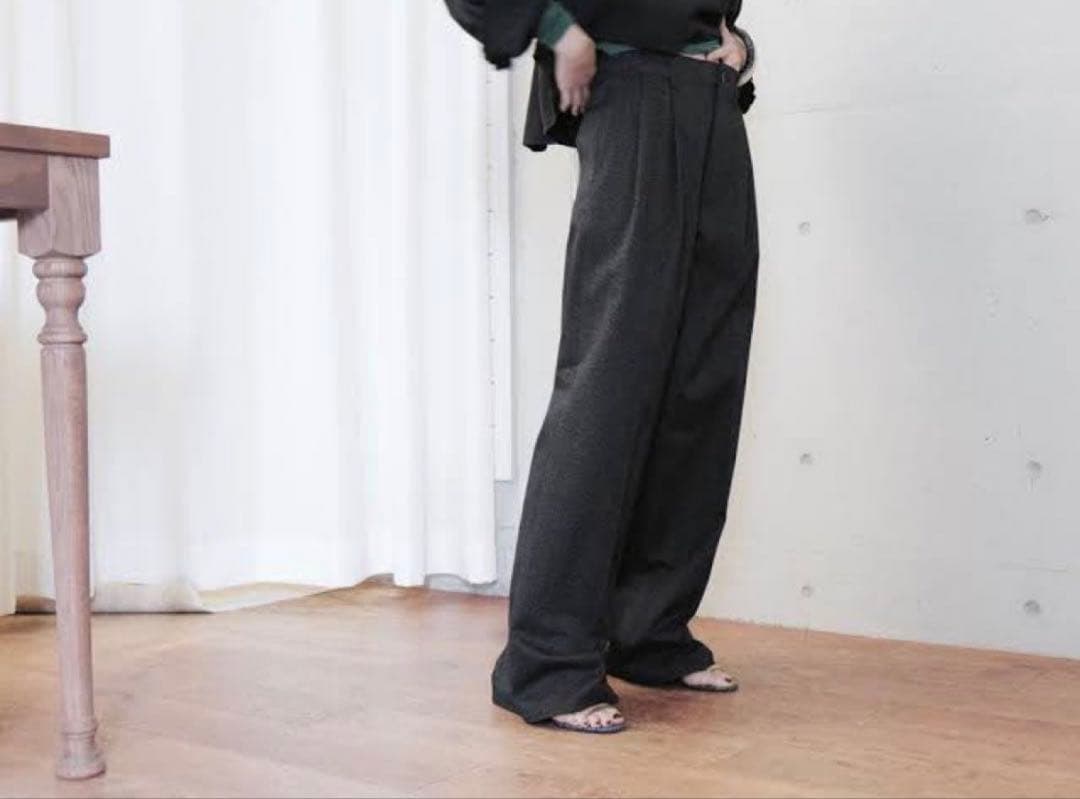 AURALEE ブラック シャンブレー フィンクス　パンツ