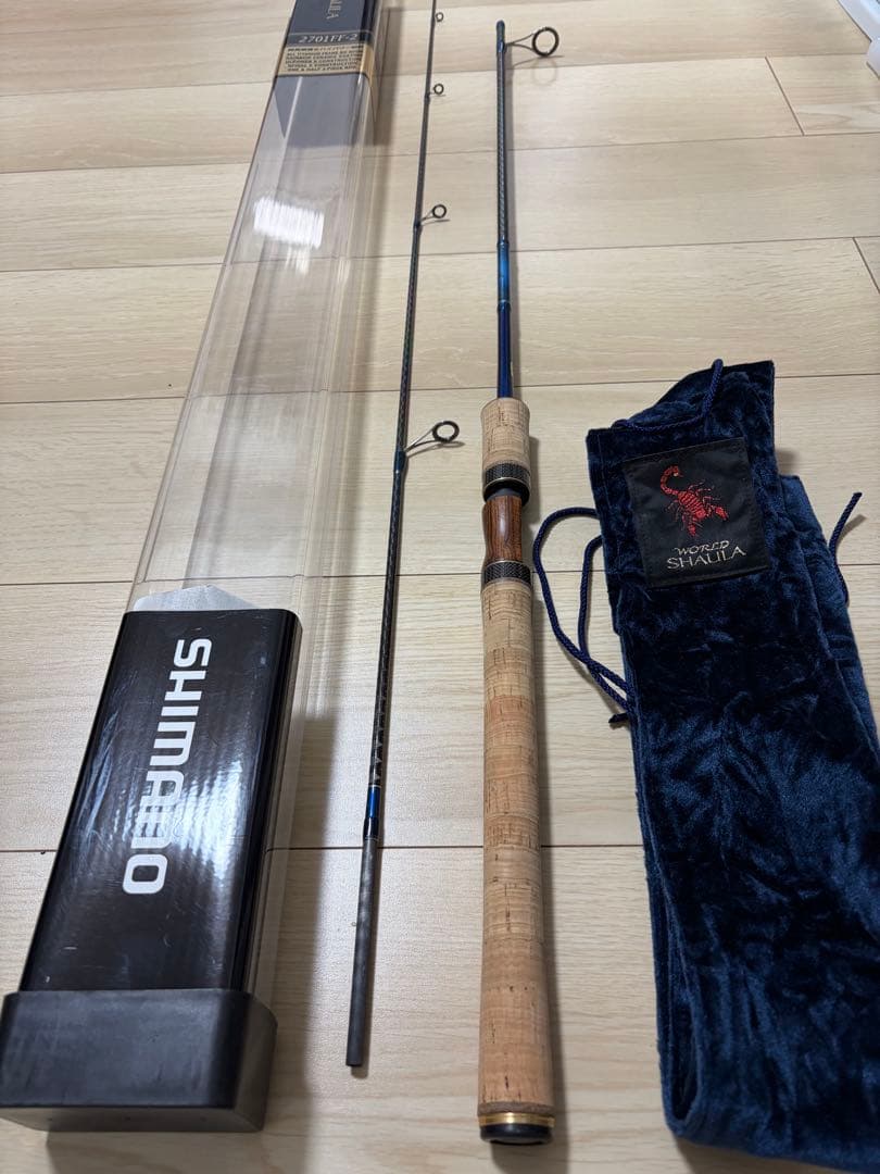 シマノ ワールドシャウラ 2701FF-2 ブルー 稀少品