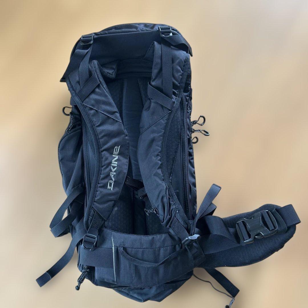 DAKINE POACHER 36 ブラック バックパック