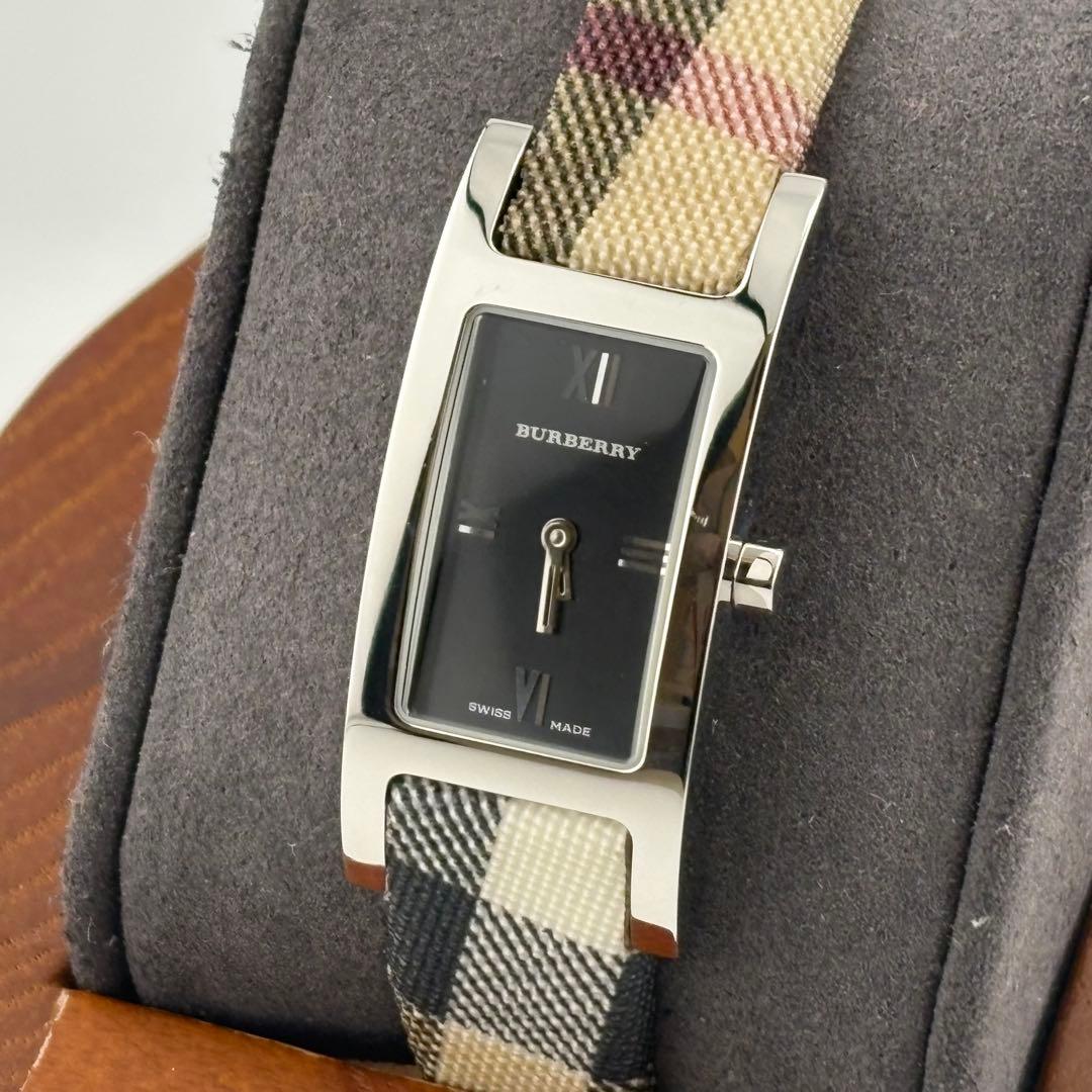 【超希少】バーバリー　ノバチェック　クォーツ　ブラック　レディース