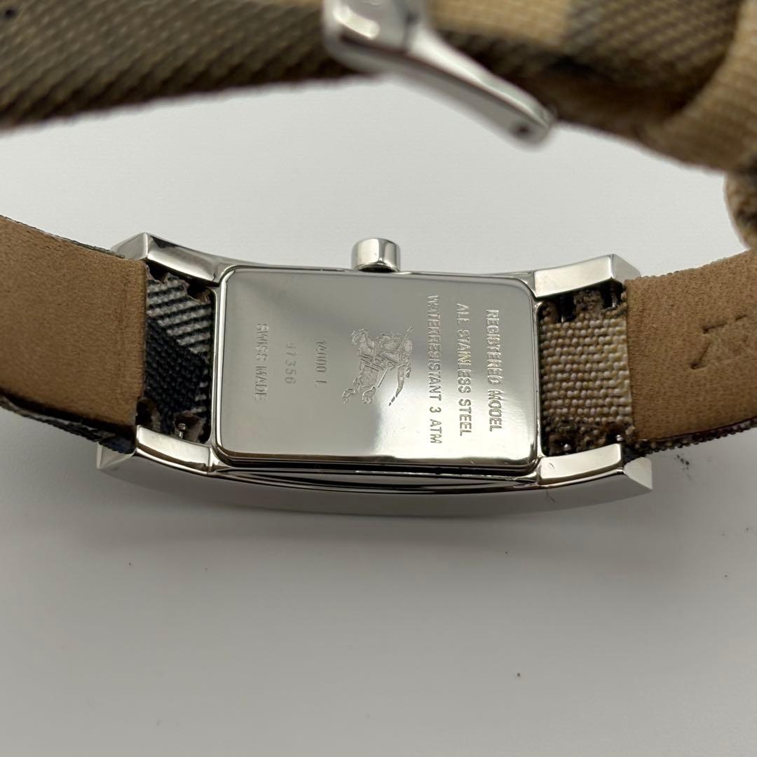 【超希少】バーバリー　ノバチェック　クォーツ　ブラック　レディース