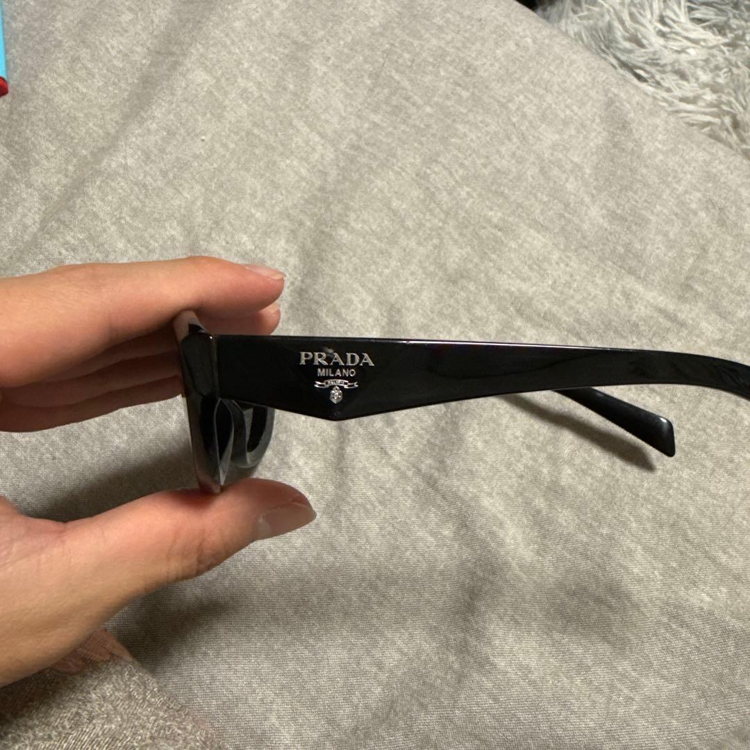 PRADAサングラスKEIJU着用箱付き