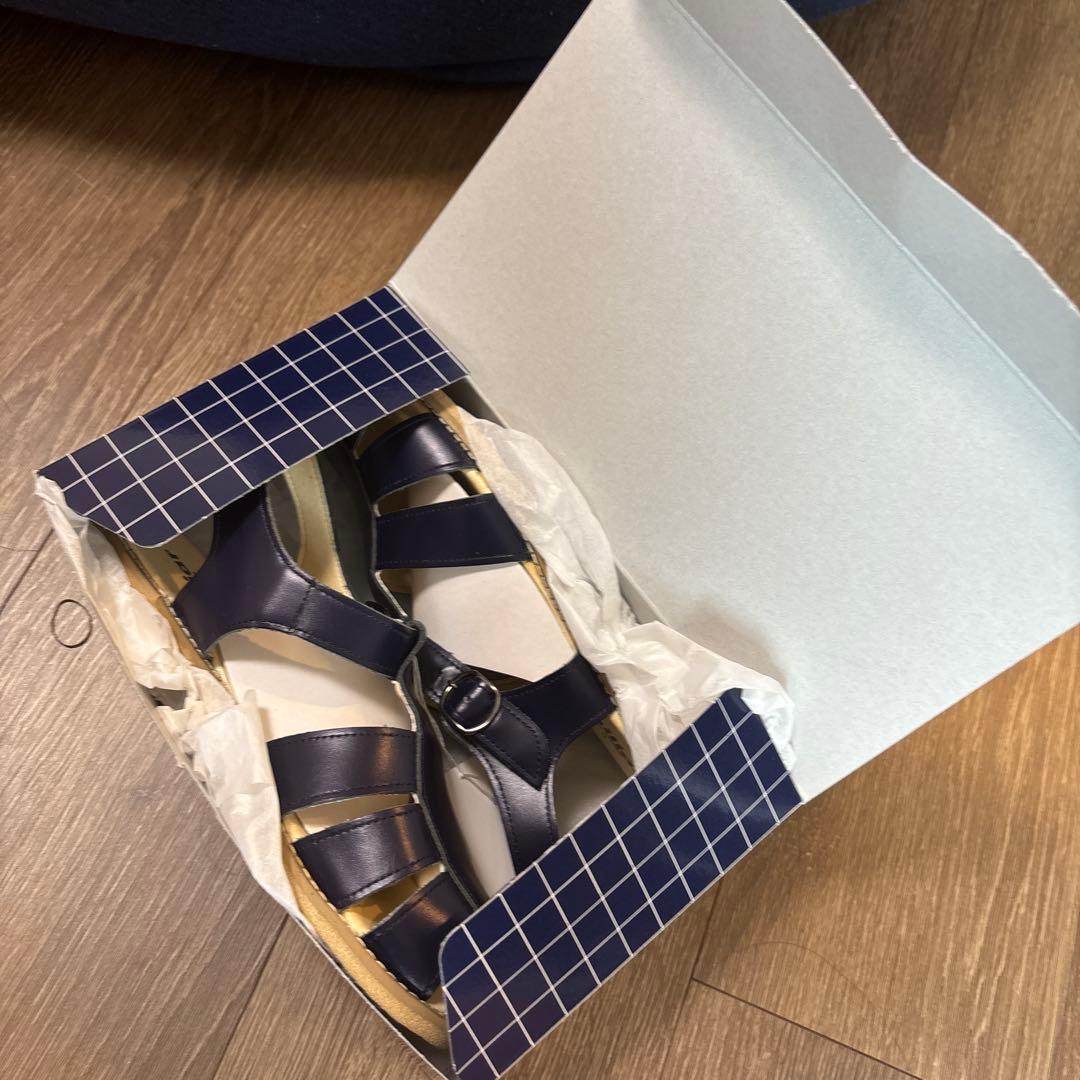 familiar サンダル 21cm ネイビー/ホワイト 箱付き